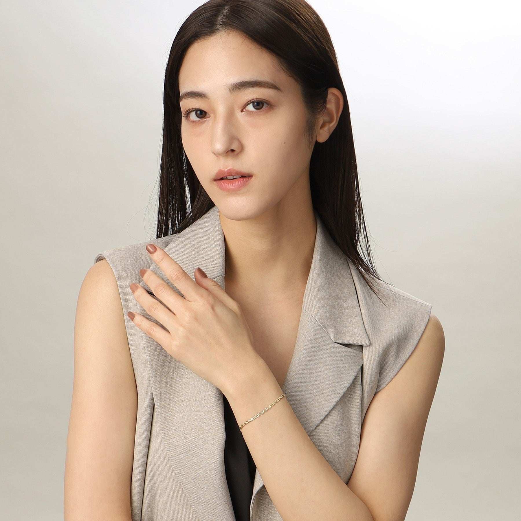 ココシュニック COCOSHNIK K10ベネフラット三つ編み ブレスレット イエローゴールド(100)