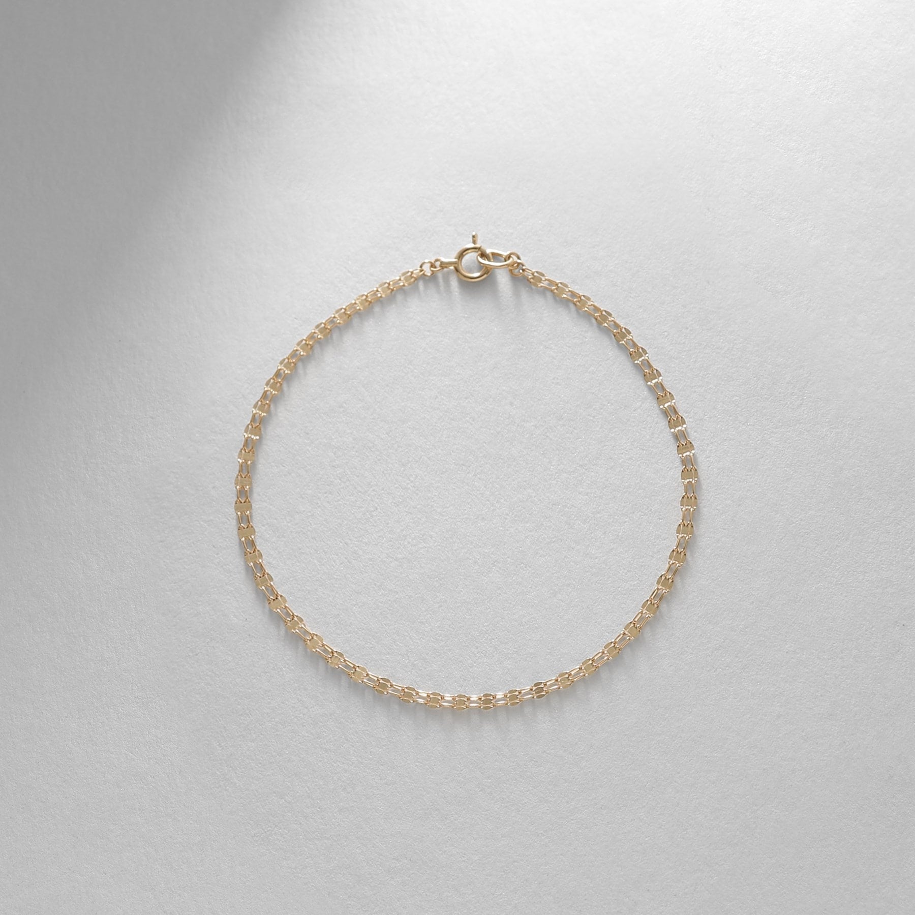 ココシュニック COCOSHNIK K18ダブルフラワークロス ブレスレット （イエローゴールド(100)） イエローゴールド(100)