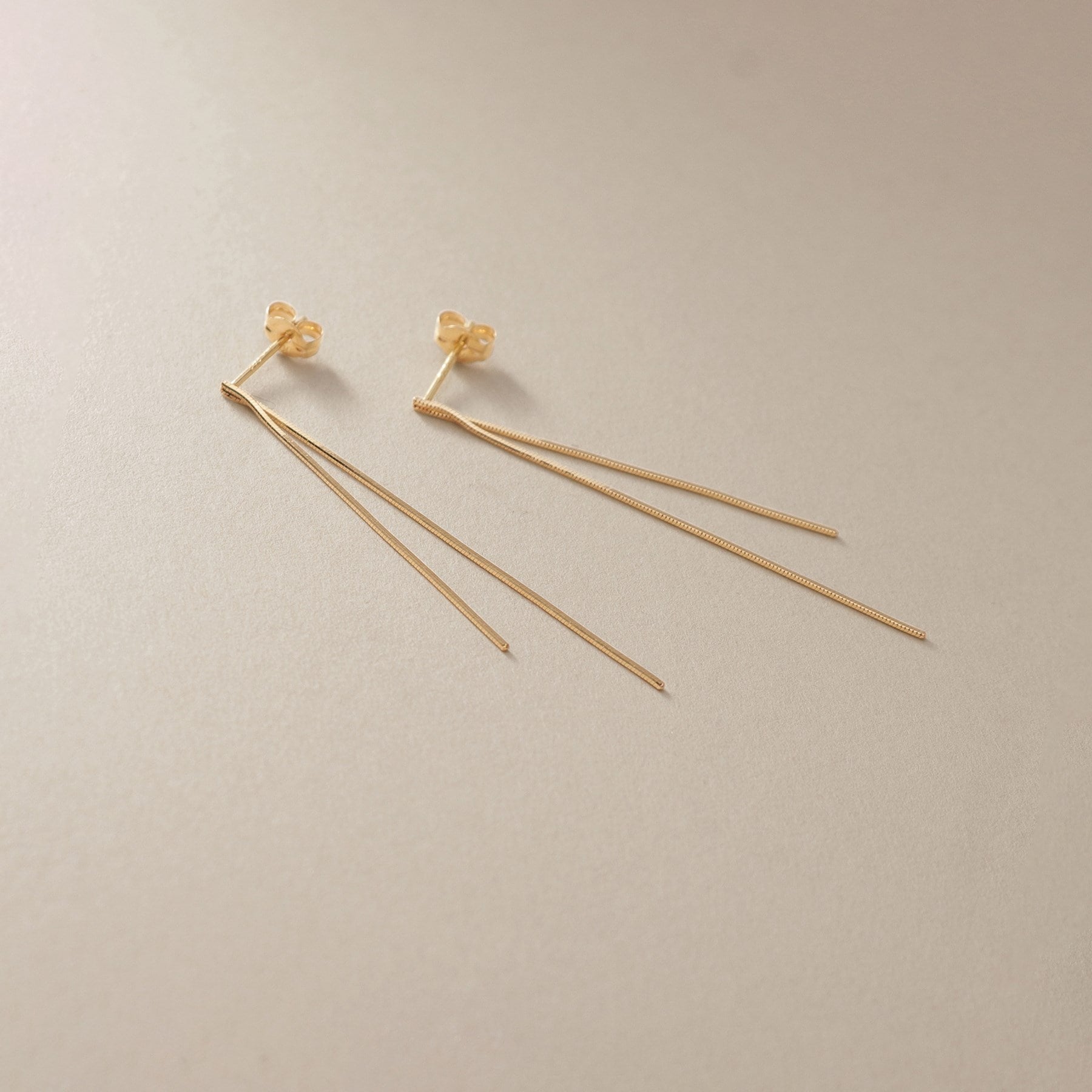 ココシュニック COCOSHNIK K18コンパクトフリンジ スタッドピアス （イエローゴールド(100)） イエローゴールド(100)