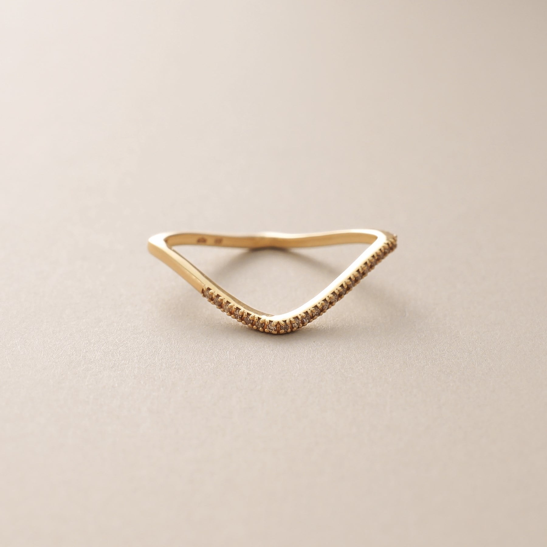 ココシュニック COCOSHNIK K10ダイヤモンド S字スクエア リング （イエローゴールド(104)） イエローゴールド(104)