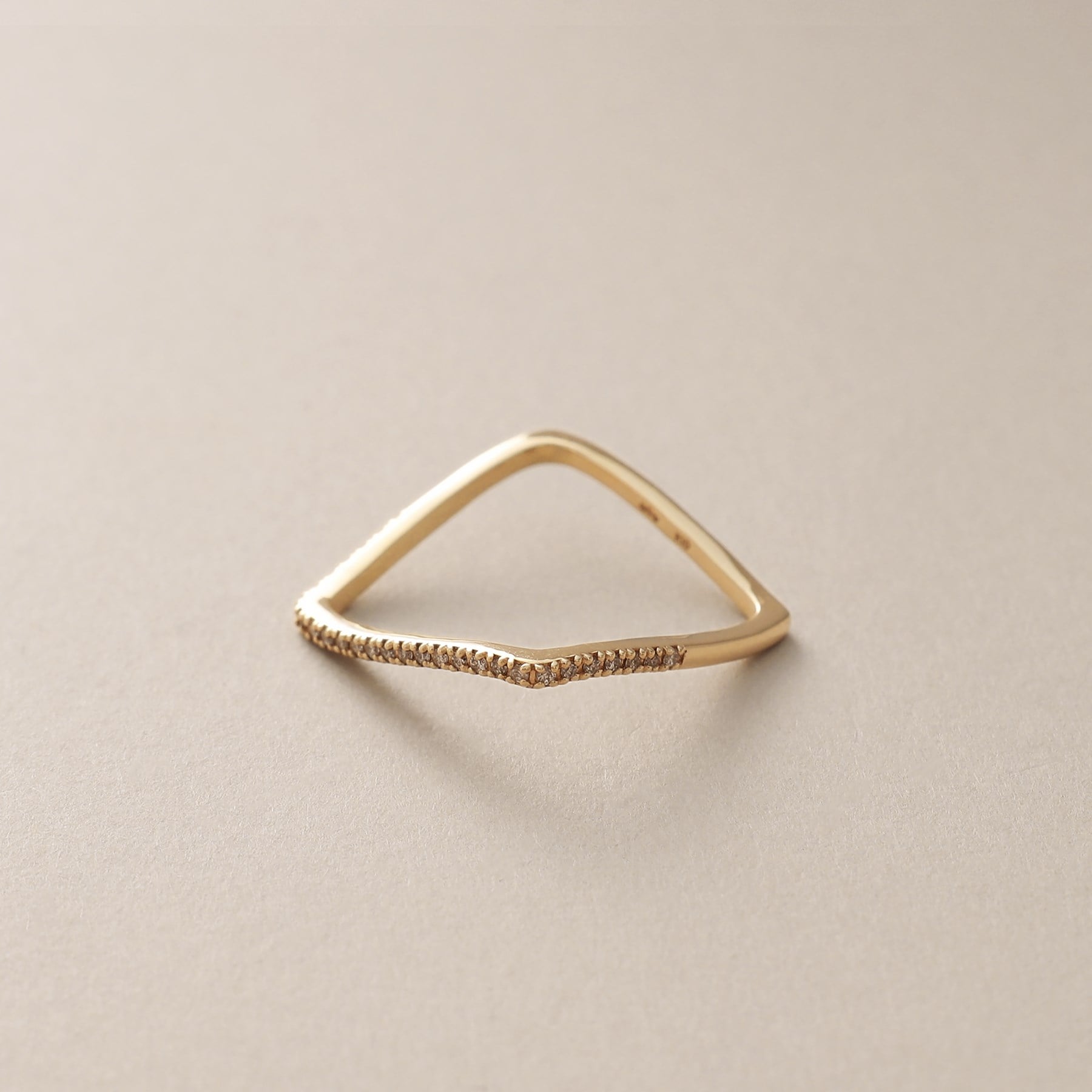 ココシュニック COCOSHNIK K10ダイヤモンド S字スクエア リング （イエローゴールド(104)） イエローゴールド(104)