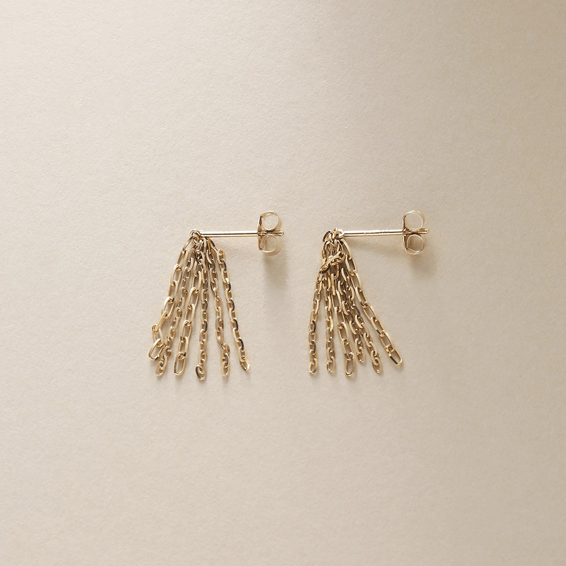 Cocoshnik K10 Azuki Mix Fringe Stud Earrings