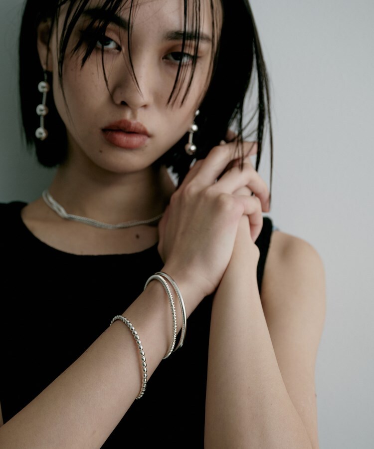 ココシュニック オンキッチュ COCOSHNIK ONKITSCH シルバー ハーフラウンドバングル （クリスタル/透明(600)） クリスタル/透明(600)