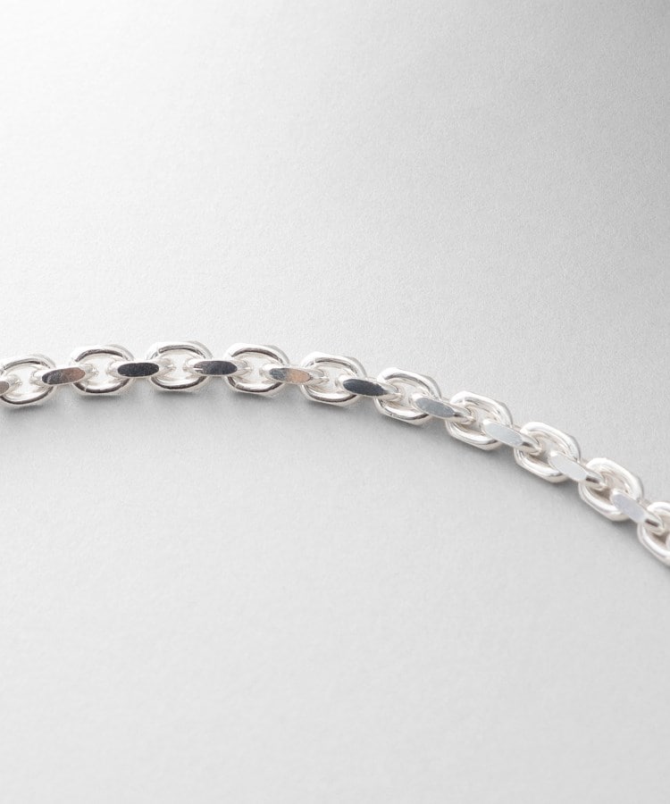 ココシュニック オンキッチュ COCOSHNIK ONKITSCH シルバー カットケーブルチェーン レクタングルマンテルネックレス（55cm） （クリスタル/透明(600)） クリスタル/透明(600)