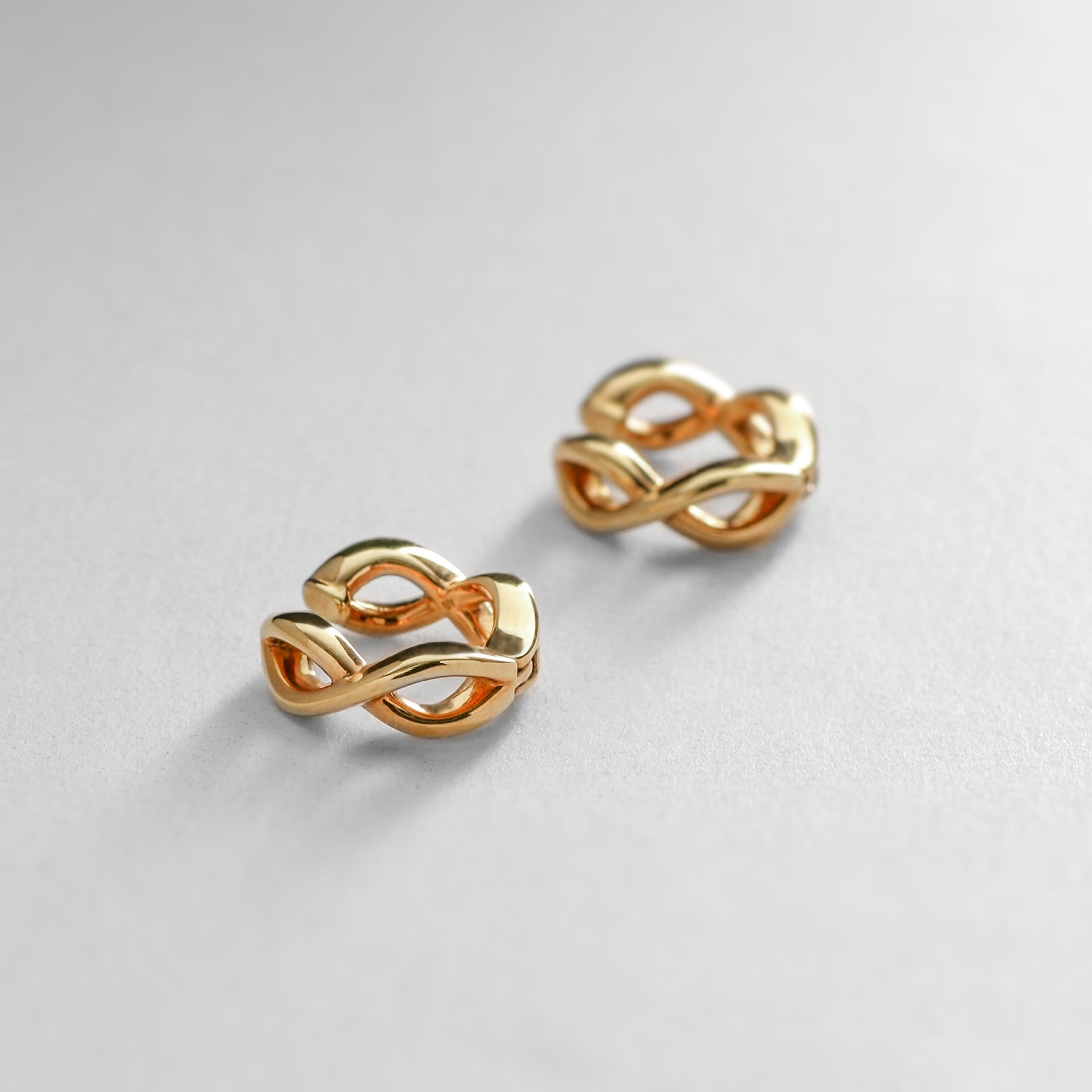 COCOSHNIK ONKITSCH COCOSHNIK ONKITSCH silver Twist Earrings GP