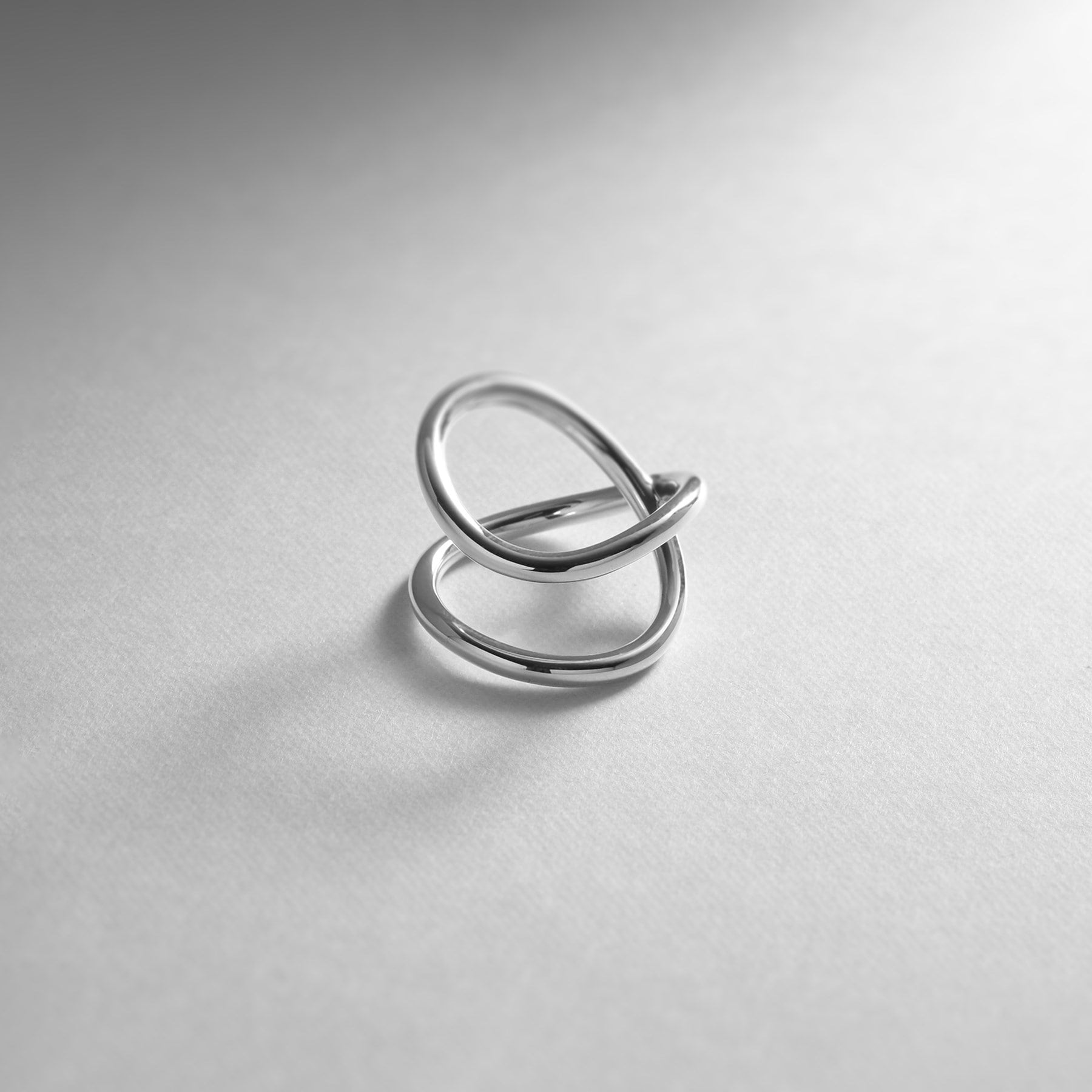 ココシュニック オンキッチュ COCOSHNIK ONKITSCH シルバー ラインリング スロープ