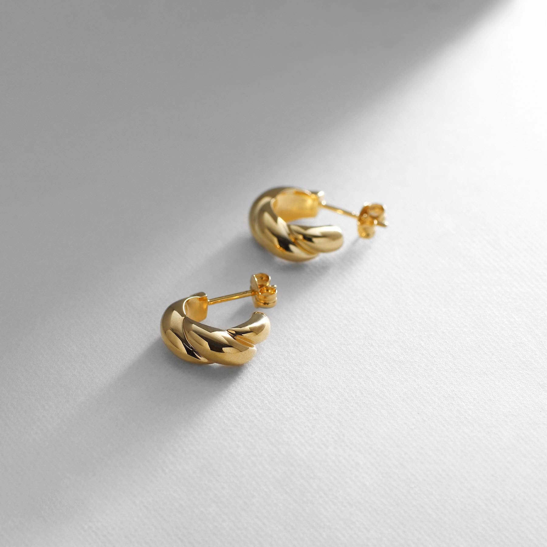 COCOSHNIK ONKITSCH COCOSHNIK ONKITSCH silver Small Hoop Croissant Earrings GP