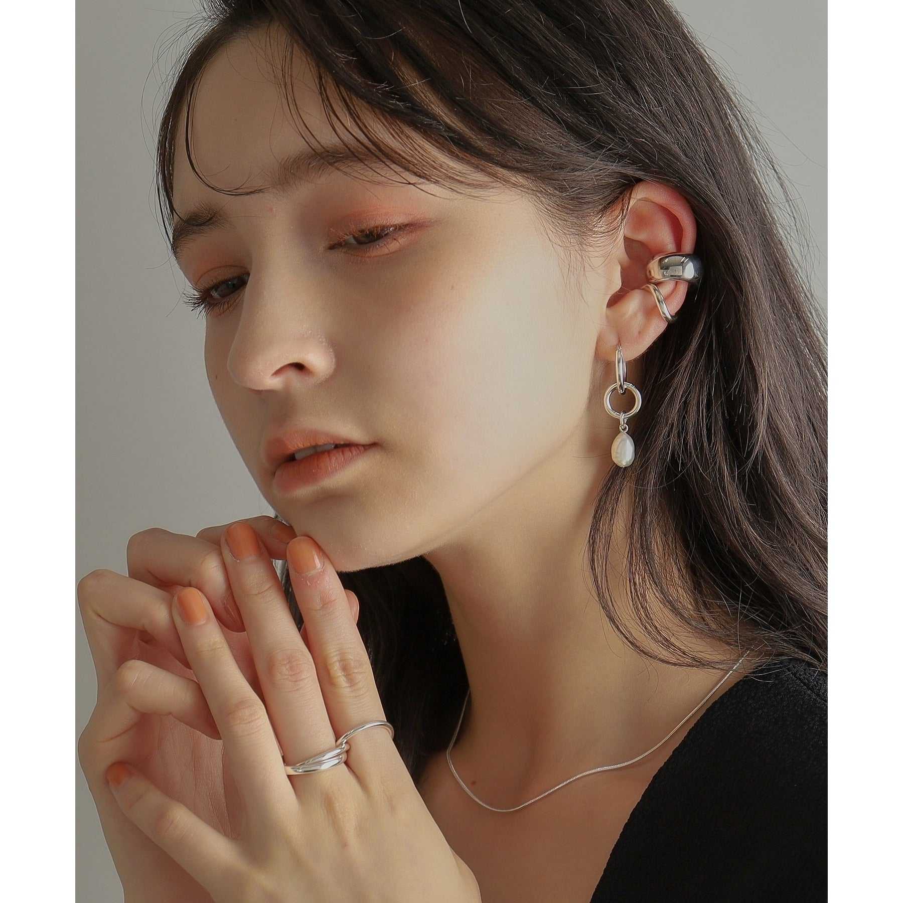 ココシュニック オンキッチュ COCOSHNIK ONKITSCH シルバー フープピアス パールチャーム