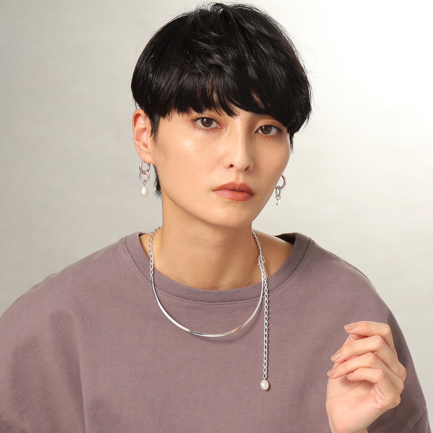 COCOSHNIK ONKITSCH COCOSHNIK ONKITSCH silver Multi-chain Necklace Metal・Pearl
