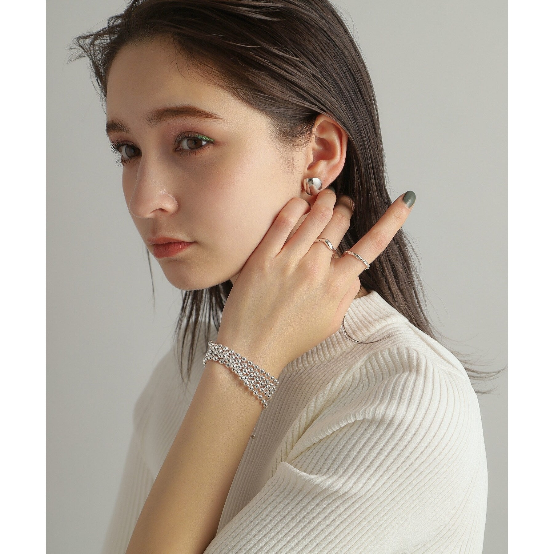 COCOSHNIK ONKITSCH COCOSHNIK ONKITSCH silver line ring twist string