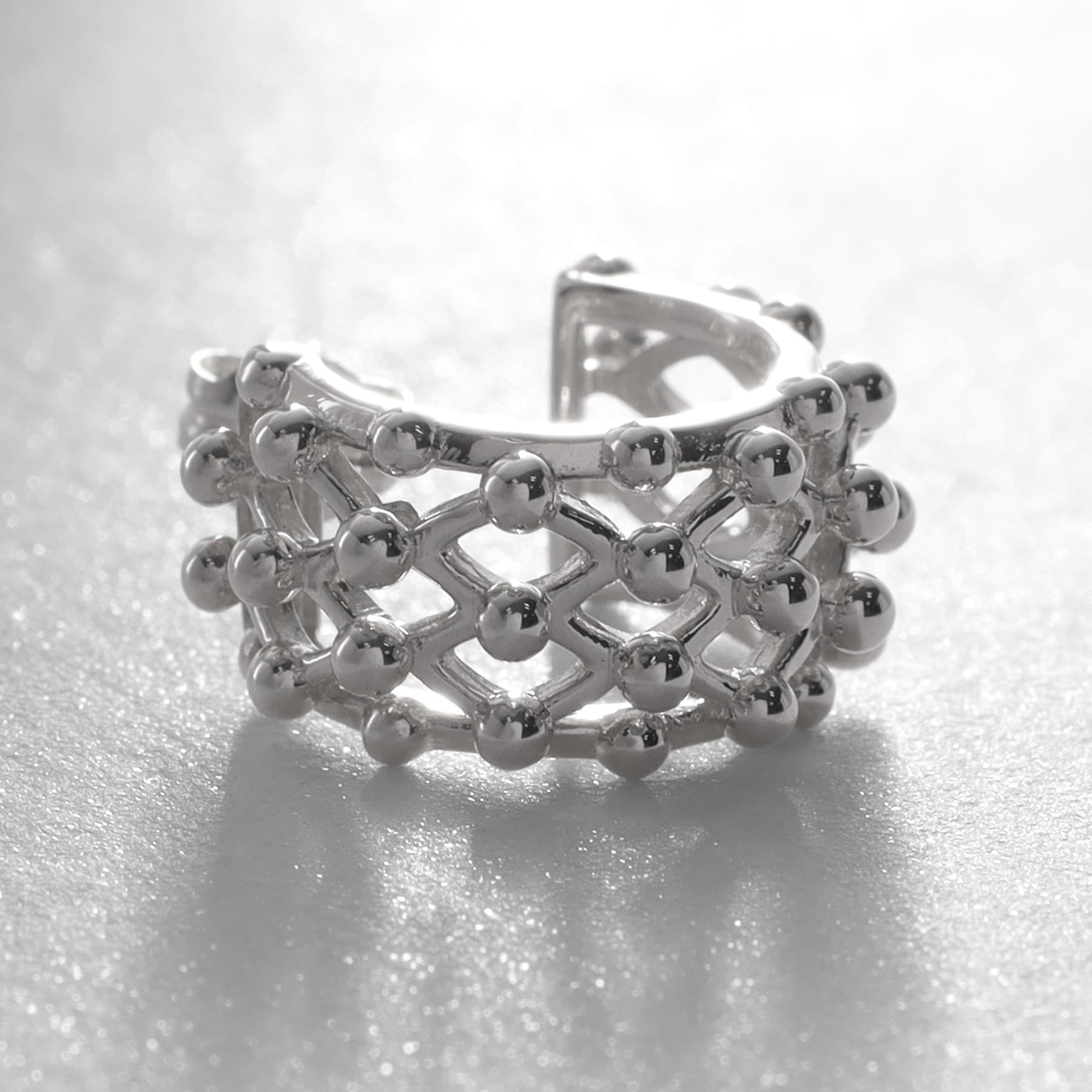 ココシュニック オンキッチュ COCOSHNIK ONKITSCH シルバー スモールフープ ボールメッシュ ピアス （シルバー(600)） シルバー(600)