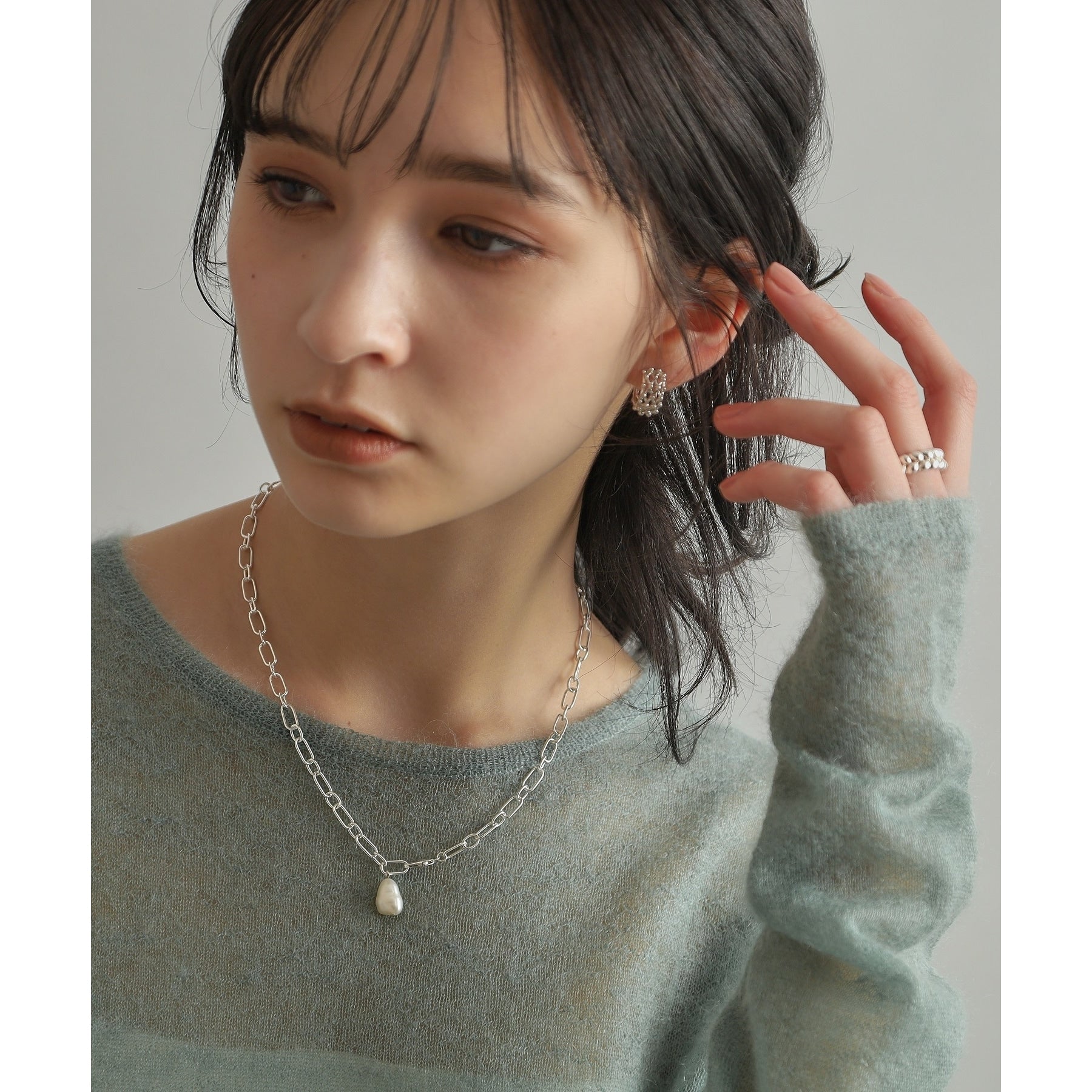 ココシュニック オンキッチュ COCOSHNIK ONKITSCH シルバー スモールフープ ボールメッシュ ピアス （シルバー(600)） シルバー(600)