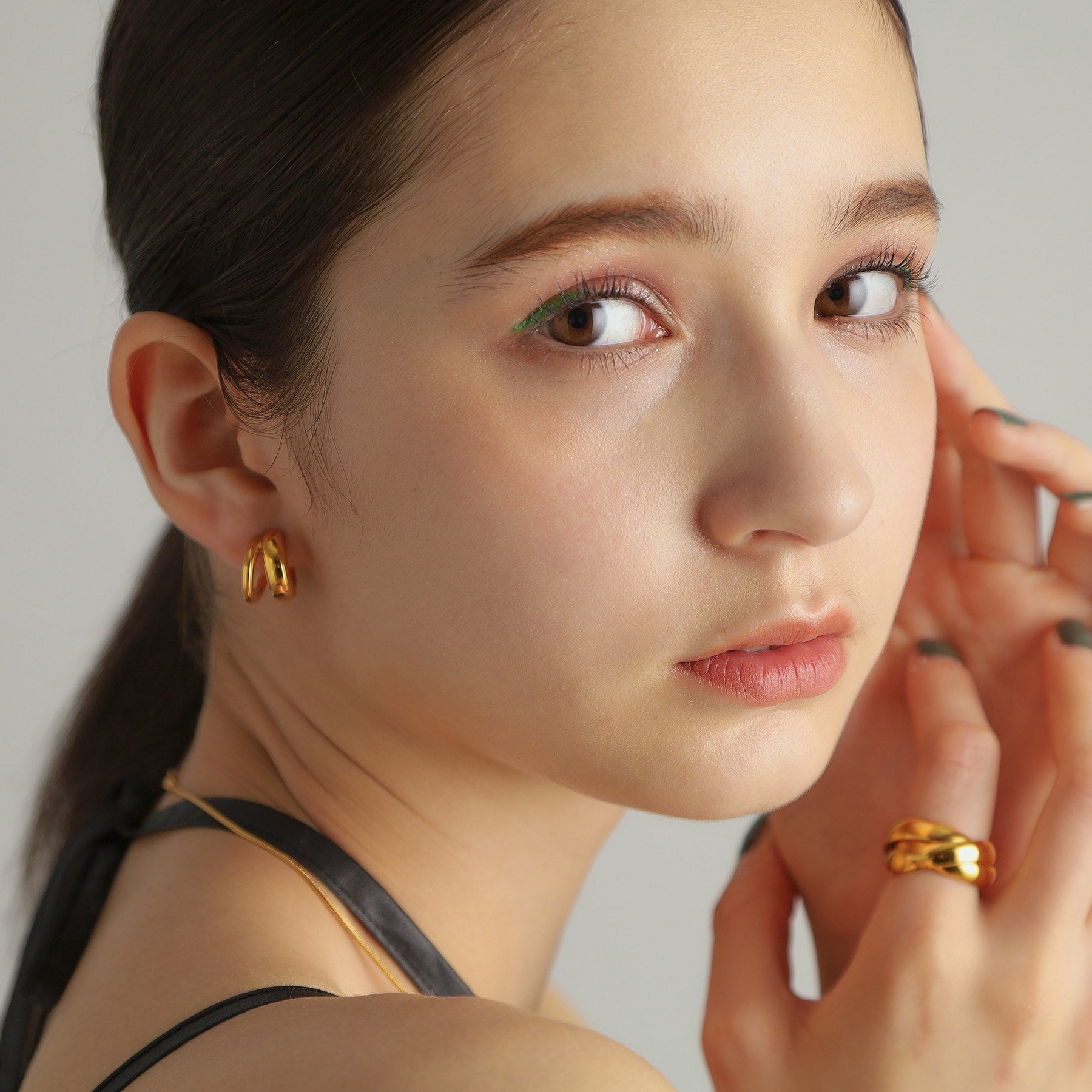ココシュニック オンキッチュ COCOSHNIK ONKITSCH シルバー スモールフープ ダブルプランプピアス GP （クリスタル/透明(600)） クリスタル/透明(600)