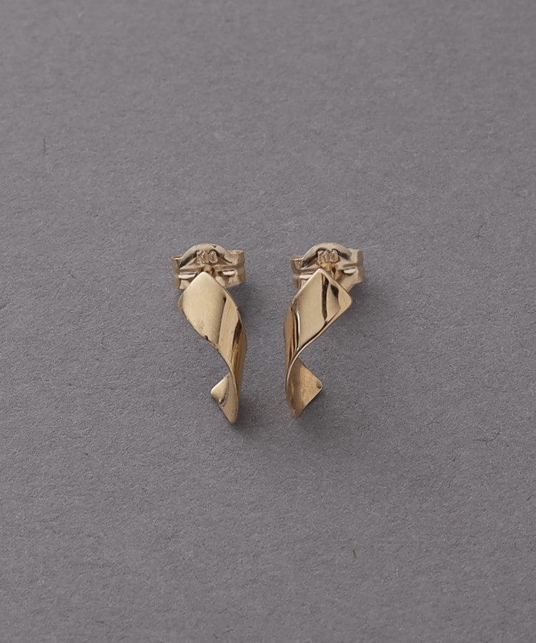 ココシュニック オンキッチュ COCOSHNIK ONKITSCH K10ツイストプレートピアス （クリスタル/透明(100)） クリスタル/透明(100)