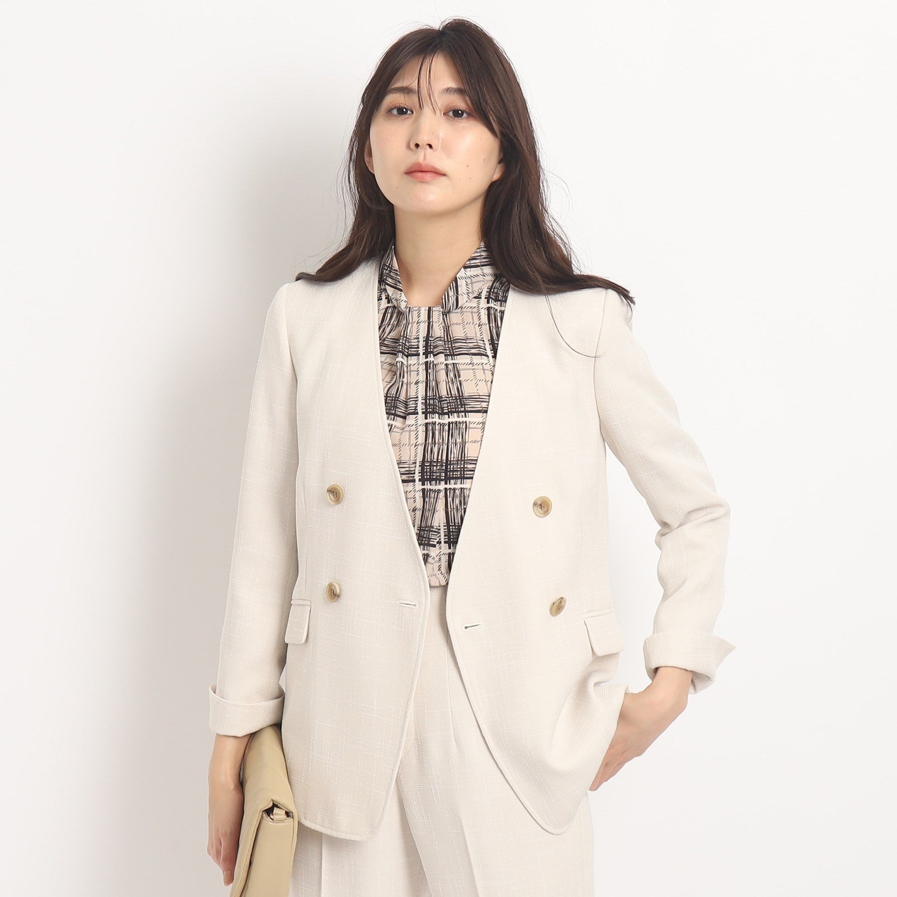 Coup de Chance 【Washable / Set-up Available】 A carefully crafted silhouette! A sleek and feminine no-collar double jacket.