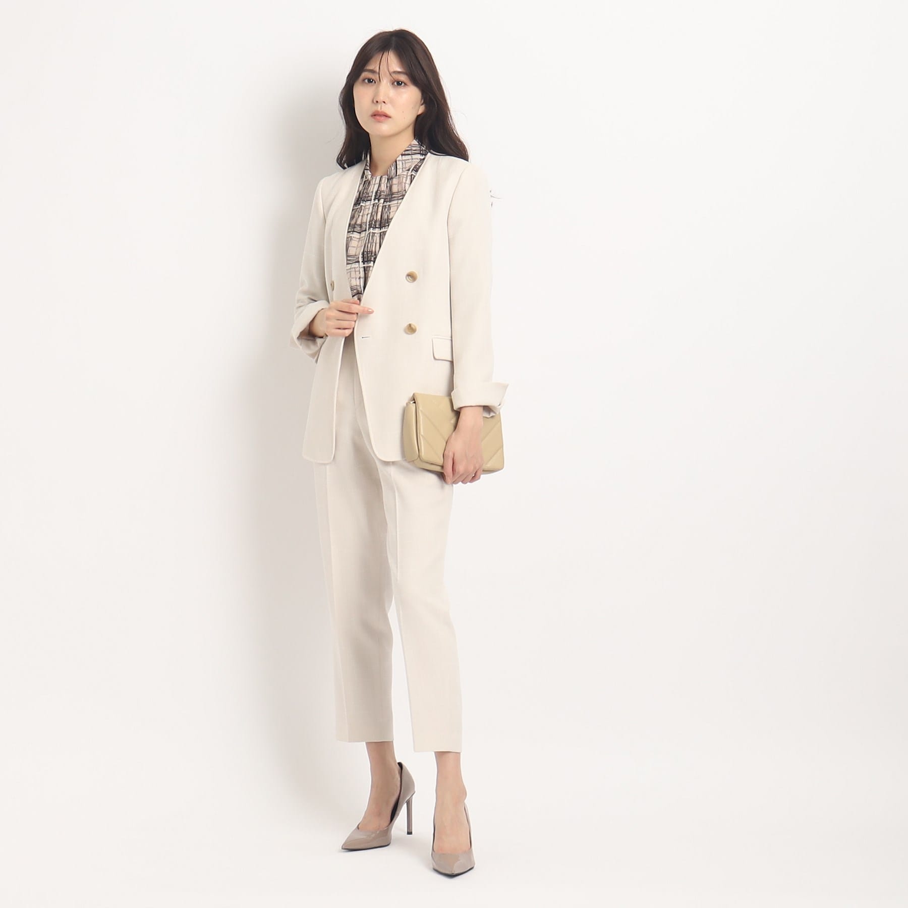 Coup de Chance 【Washable / Set-up Available】 A carefully crafted silhouette! A sleek and feminine no-collar double jacket.