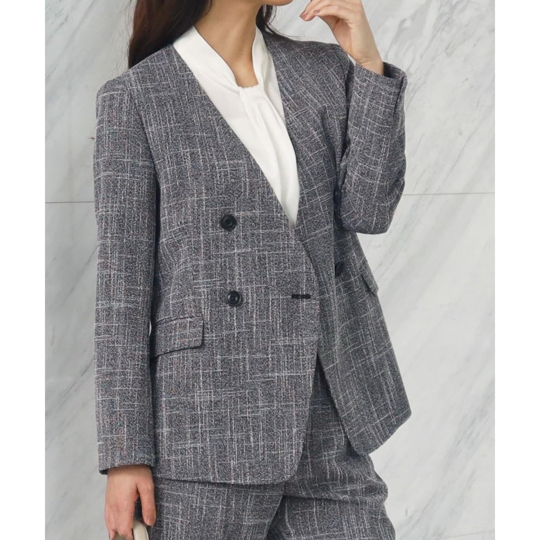 Coup de Chance 【Washable / Set-up Available】 A carefully crafted silhouette! A sleek and feminine no-collar double jacket.