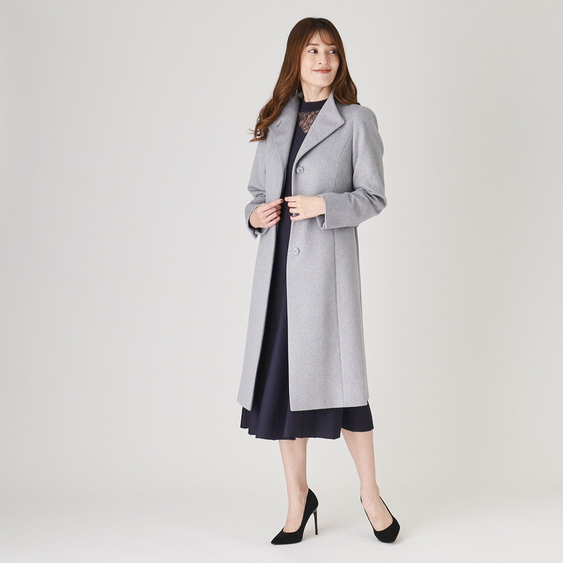 Coup de Chance 【Cashmere Blend / Made in Japan / Beautiful Silhouette】 A meticulously designed slim-fit I-line silhouette! Stand-up collar coat