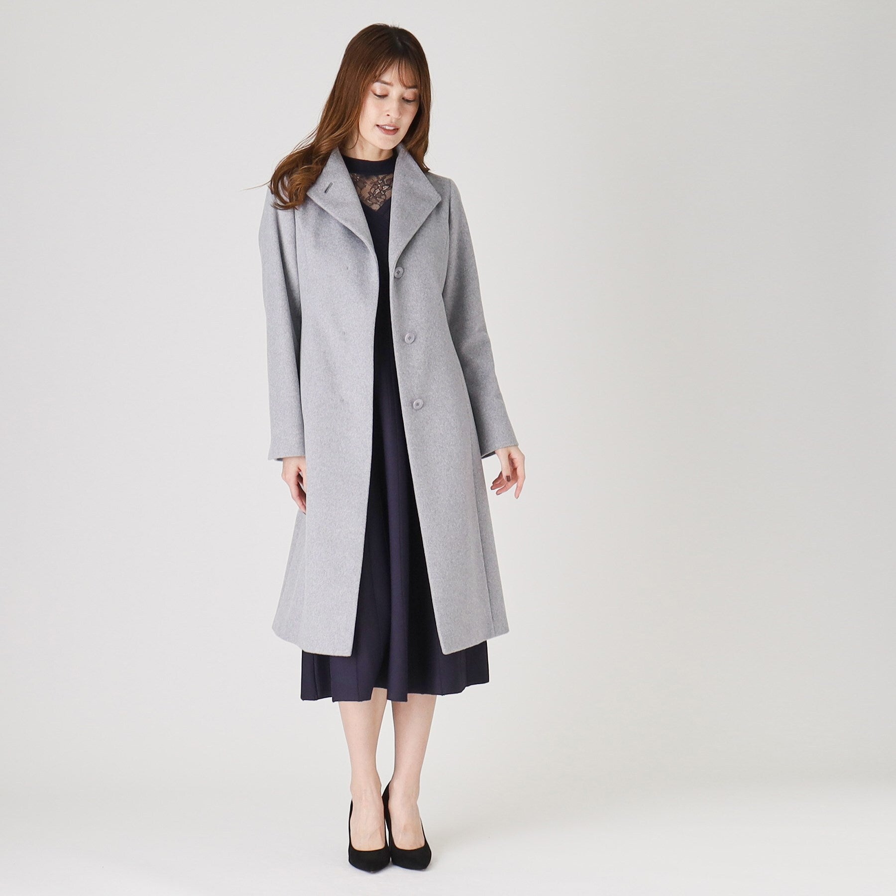 Coup de Chance 【Cashmere Blend / Made in Japan / Beautiful Silhouette】 A meticulously designed slim-fit I-line silhouette! Stand-up collar coat