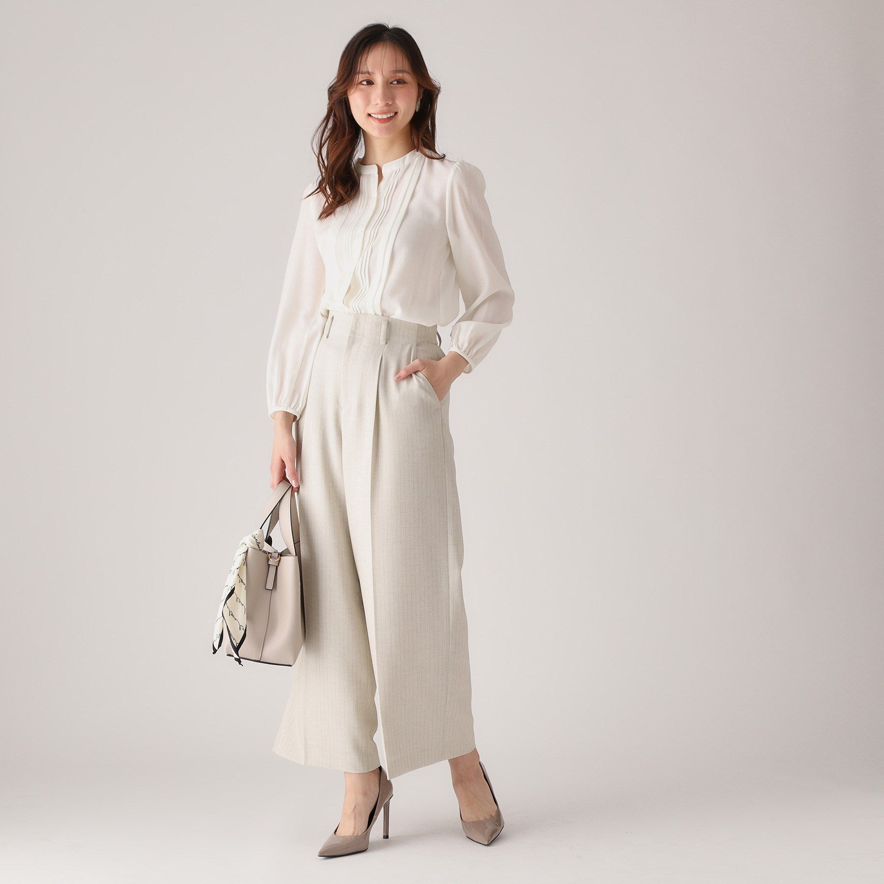 クードシャンス COUP DE CHANCE 【洗える／シアー素材】タックデザインブラウス （ネイビー(094)） ネイビー(094)