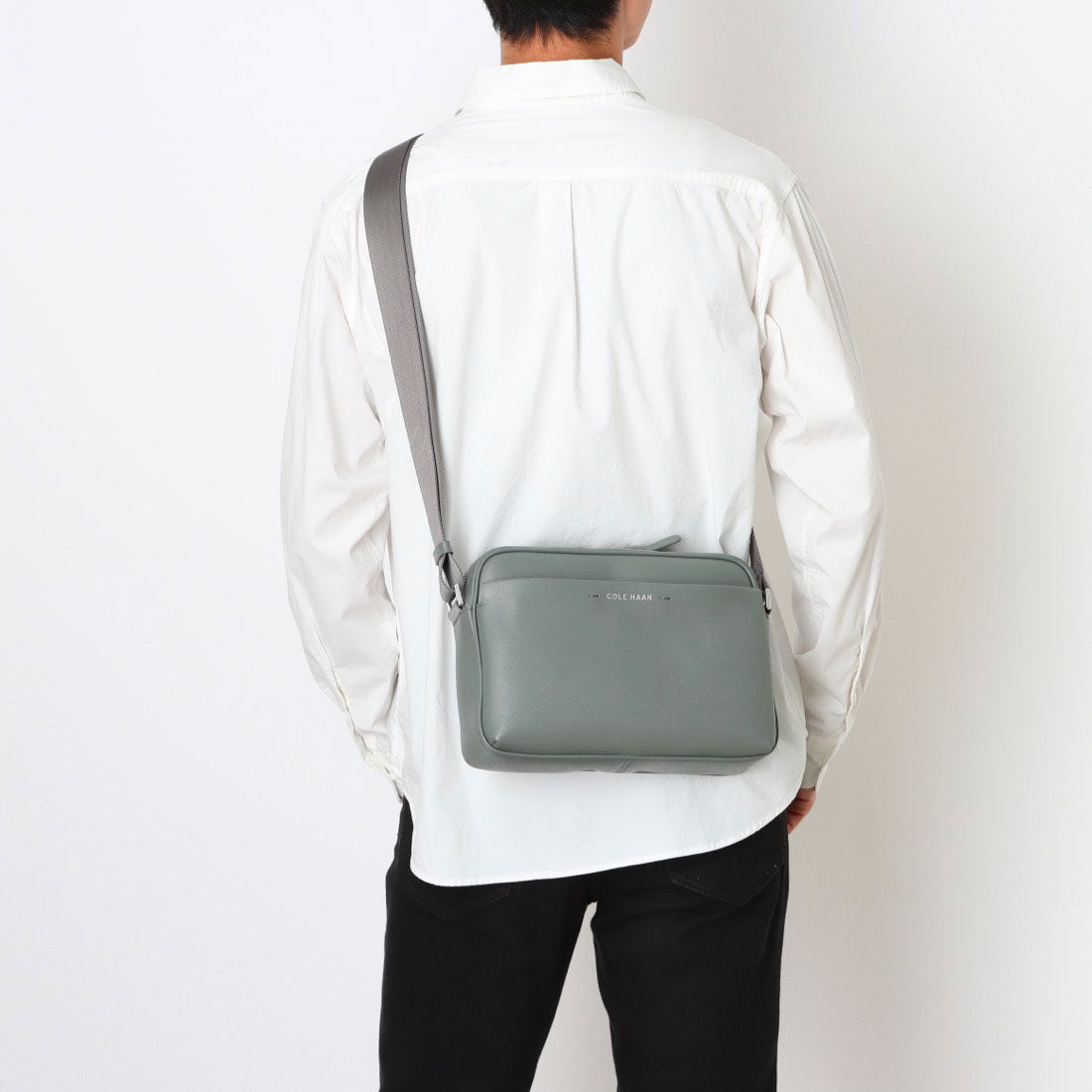 コール ハーン COLE HAAN スローンカメラバッグ mens （ラバスモーク） ラバスモーク