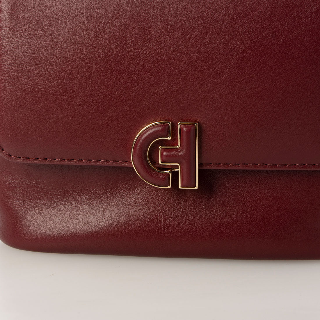 コール ハーン COLE HAAN ミニコンバーチブルチェーンバッグ womens （ブラックチェリー） ブラックチェリー