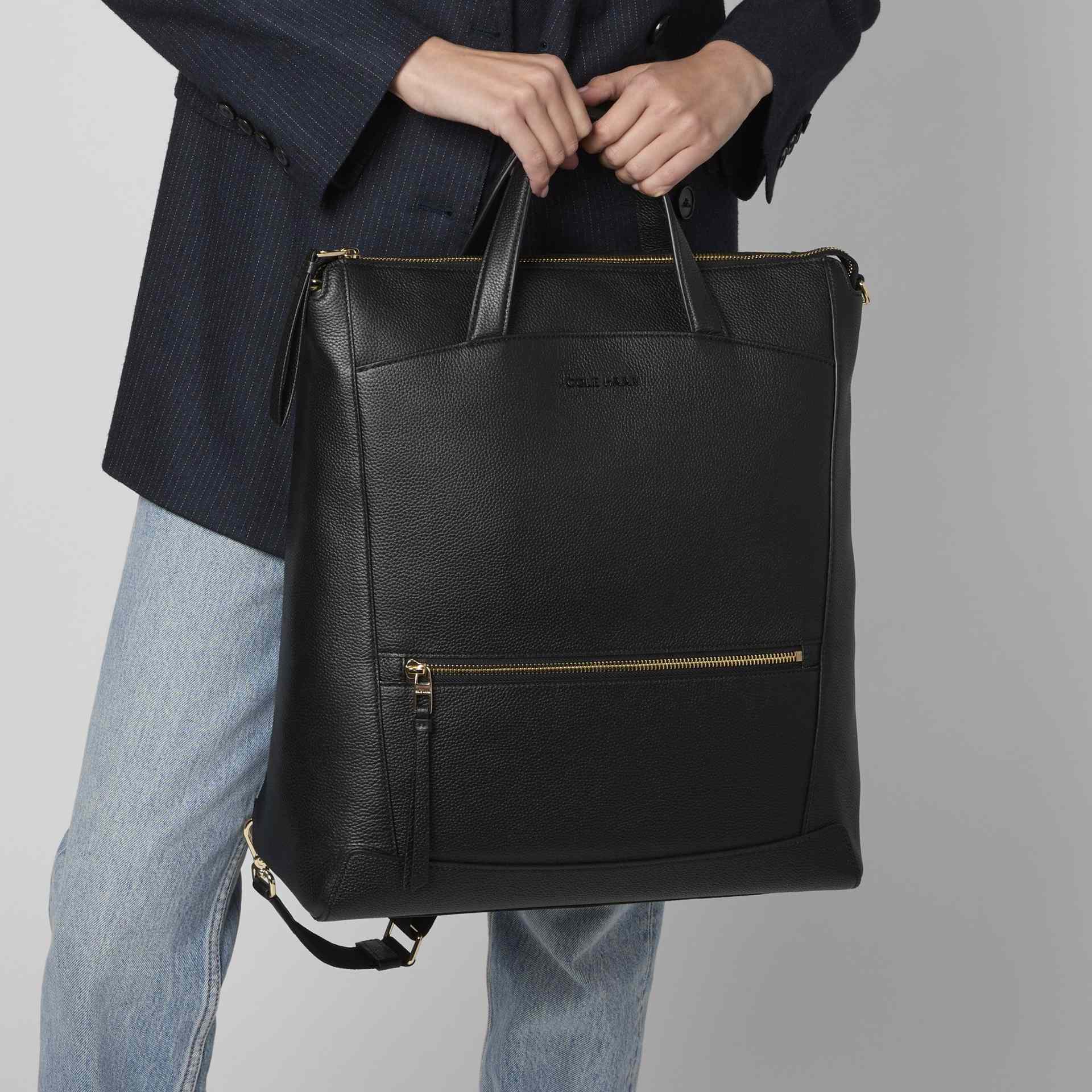 コール ハーン COLE HAAN ザエッセンシャルバックパック womens （ブラック） ブラック