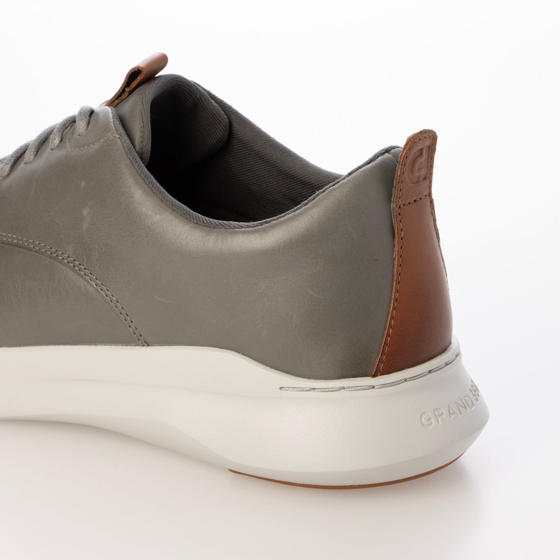 コール ハーン COLE HAAN グランド クロスコート ランオックス スニーカー mens （ラバスモーク/ブリティッシュタン/グラシアグレー） ラバスモーク/ブリティッシュタン/グラシアグレー