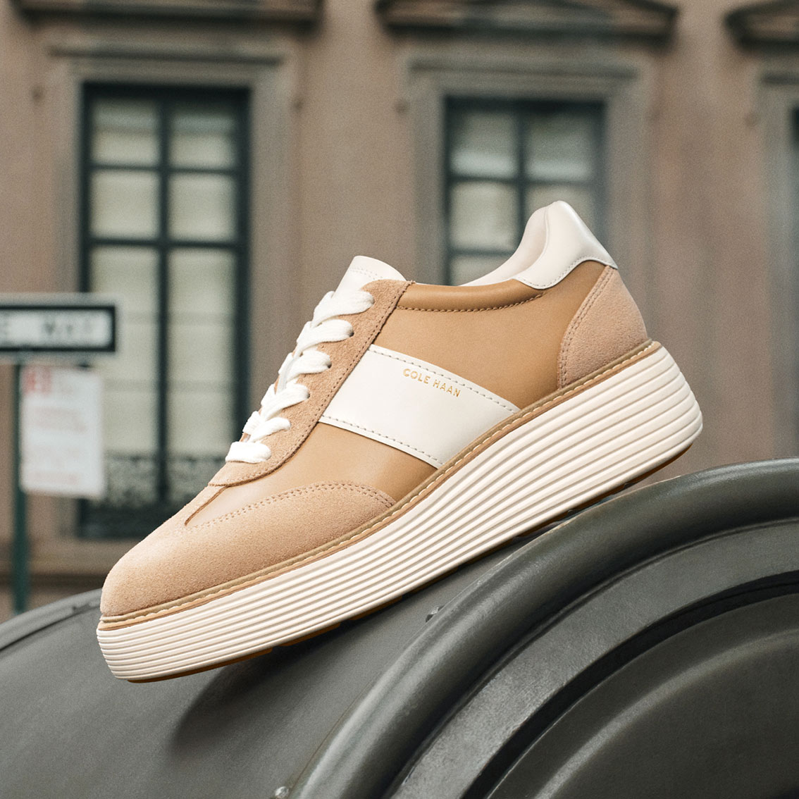 コール ハーン COLE HAAN オリジナルグランド マックス プラットフォーム スニーカー womens （CH トゥスカンサンド レザー / スエード） CH トゥスカンサンド レザー / スエード