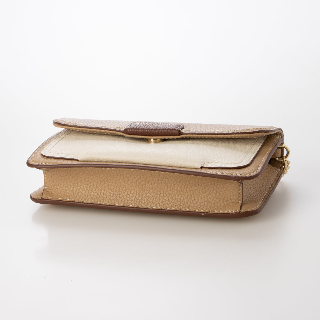 コール ハーン COLE HAAN レイトン ウォレット オンアチェーン womens （トスカンサンド） トスカンサンド