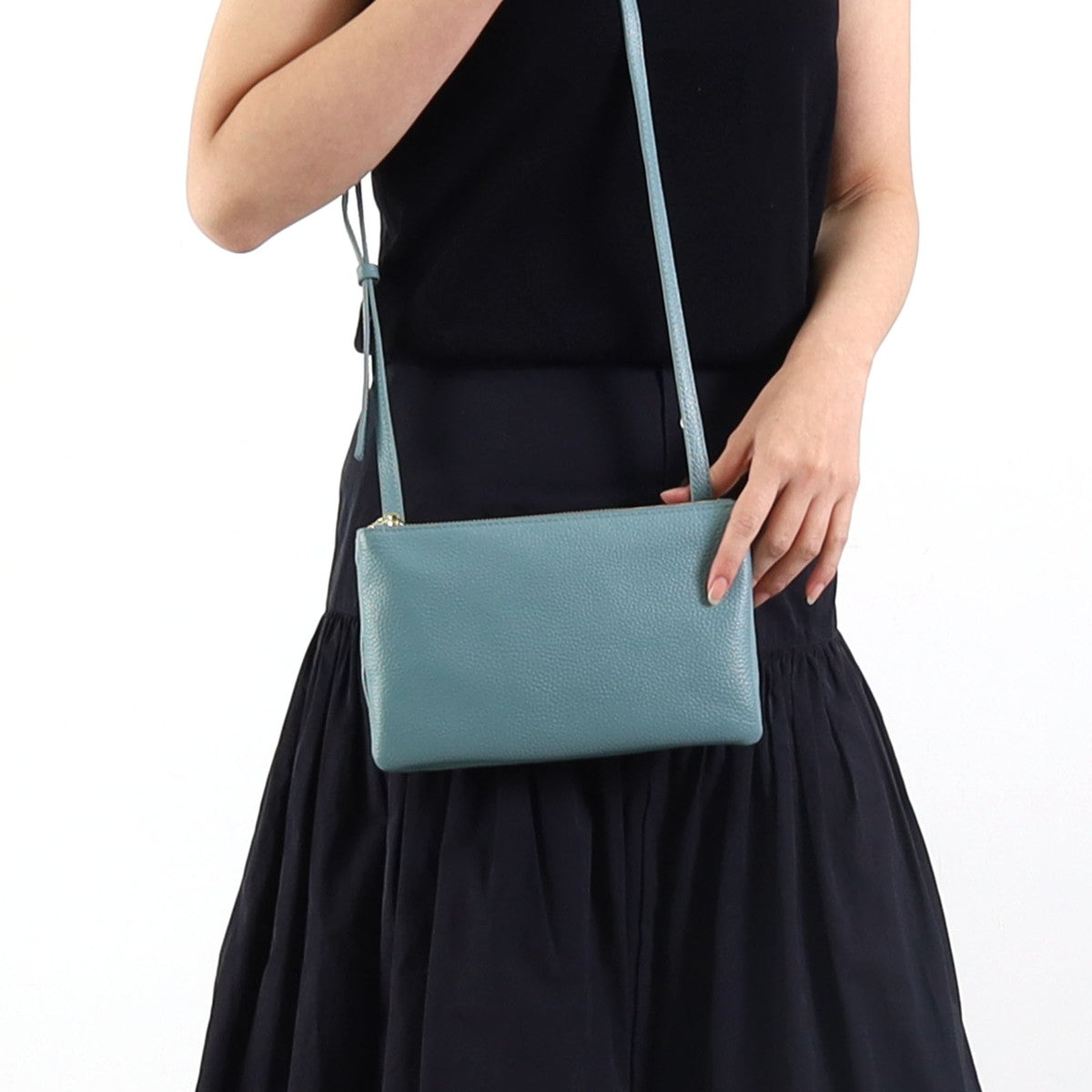 クーコ COOCO シュリンクレザー2連ショルダーバッグ
