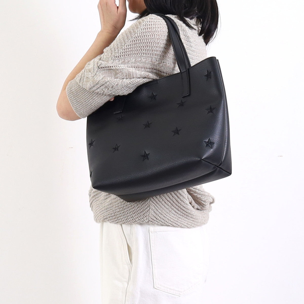 COOCO COOCO 星星圖案刺繡仿皮手提包／A4適用