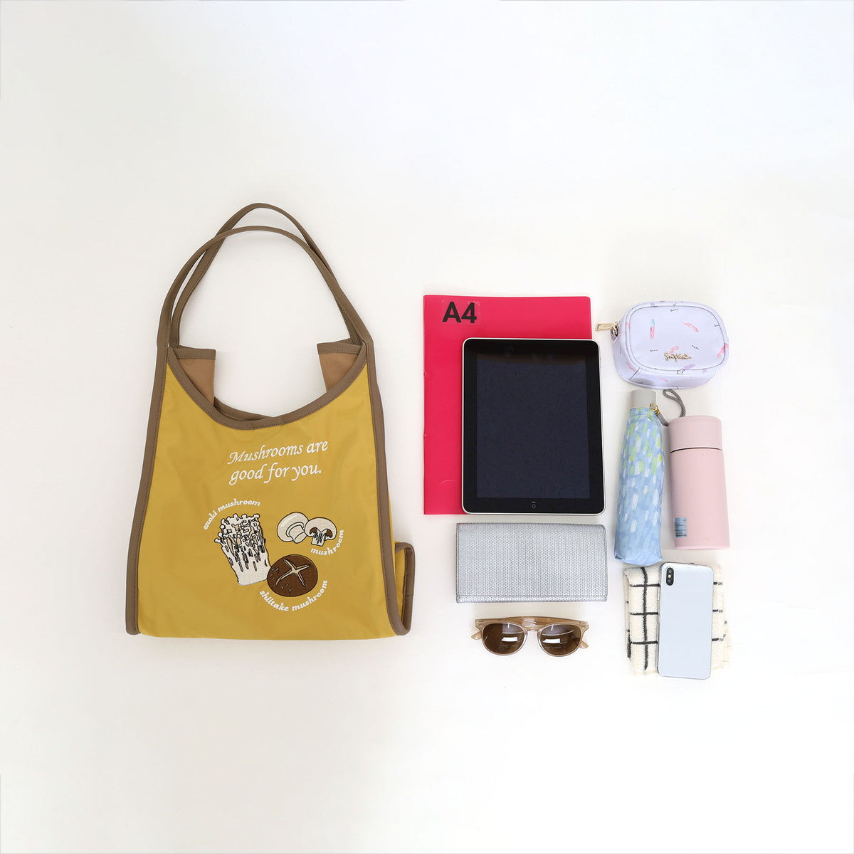 クーコ COOCO モチーフ刺繍トートバッグ／A4対応 （ブルー） ブルー