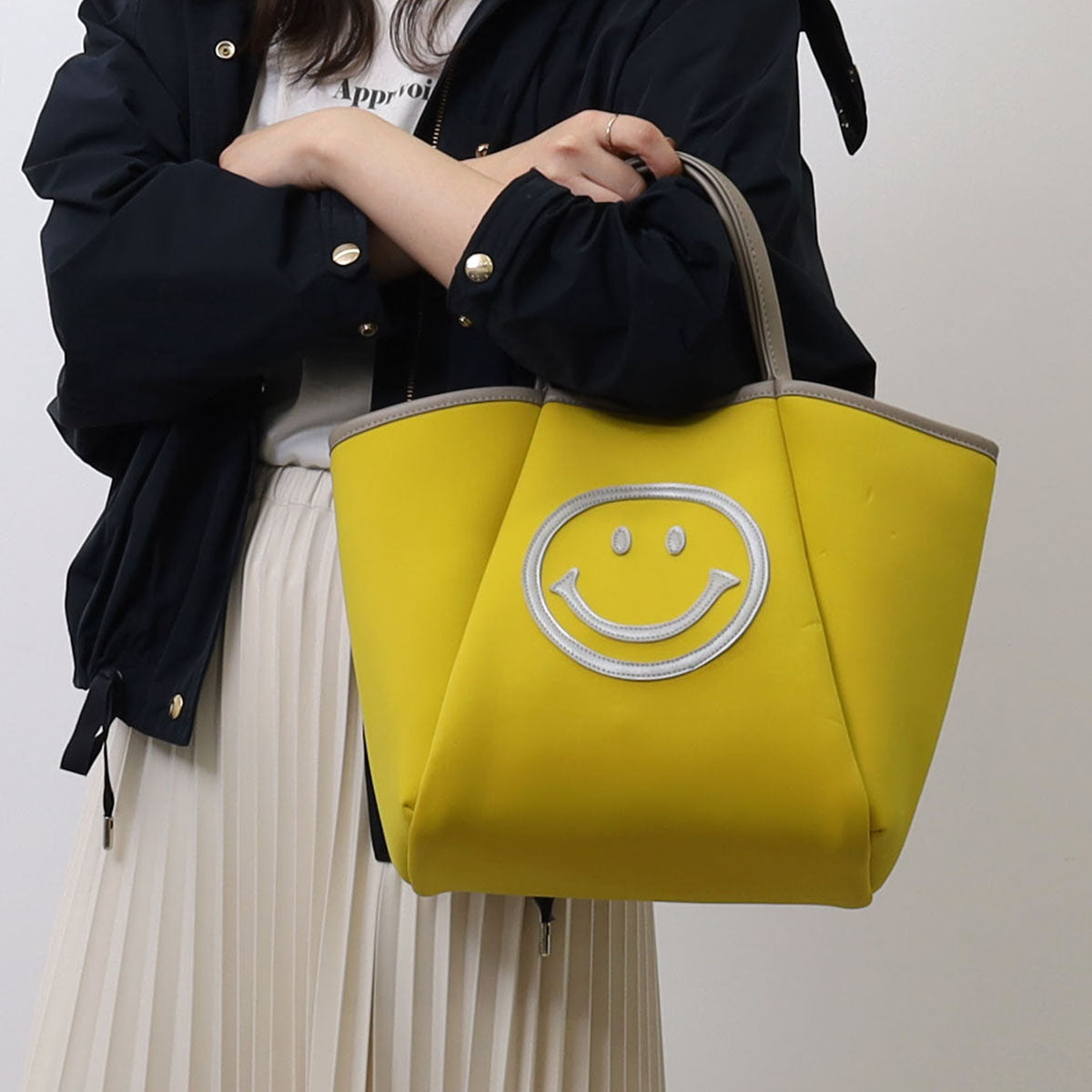 クーコ COOCO SMILEY／ダイバー素材トートバッグ