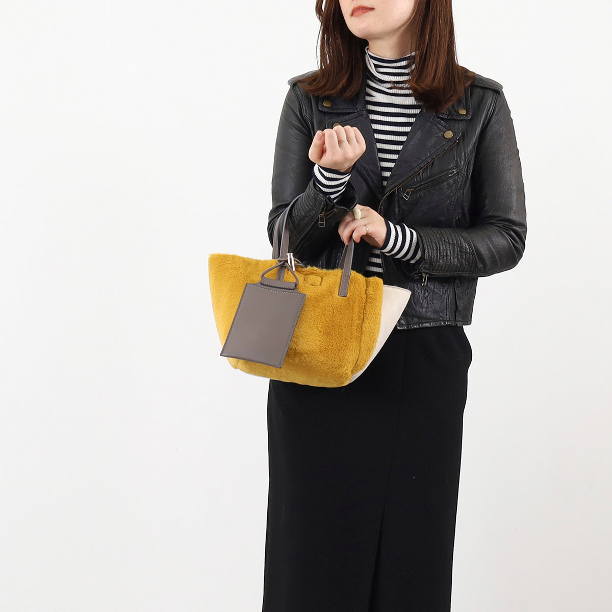 クーコ COOCO ポーチ付リバーシブルムートン風配色バッグ