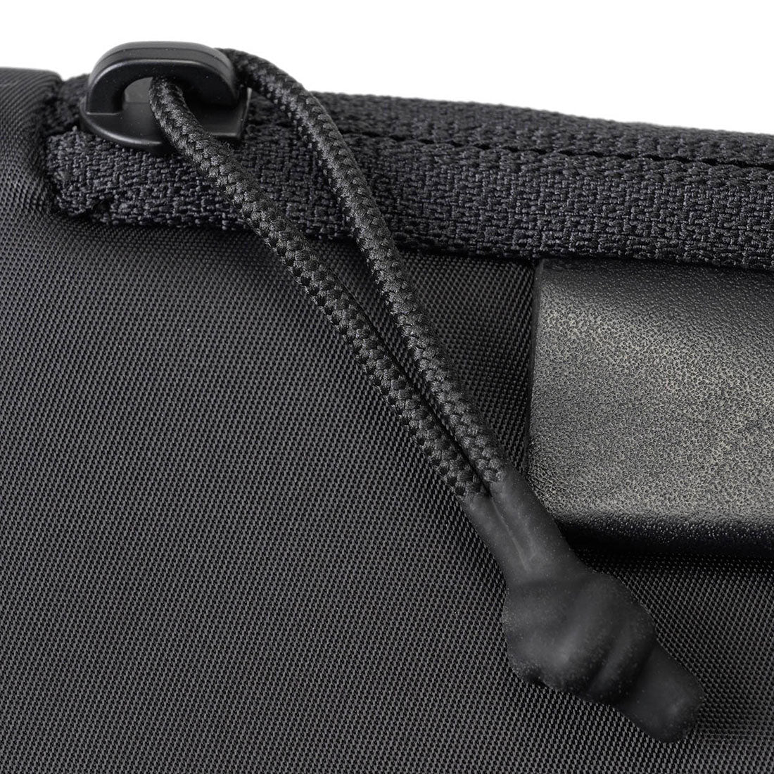 Cote&Ciel Waist Bag / Body Bag Izarou XS Sleek Nylon 29086 Black
