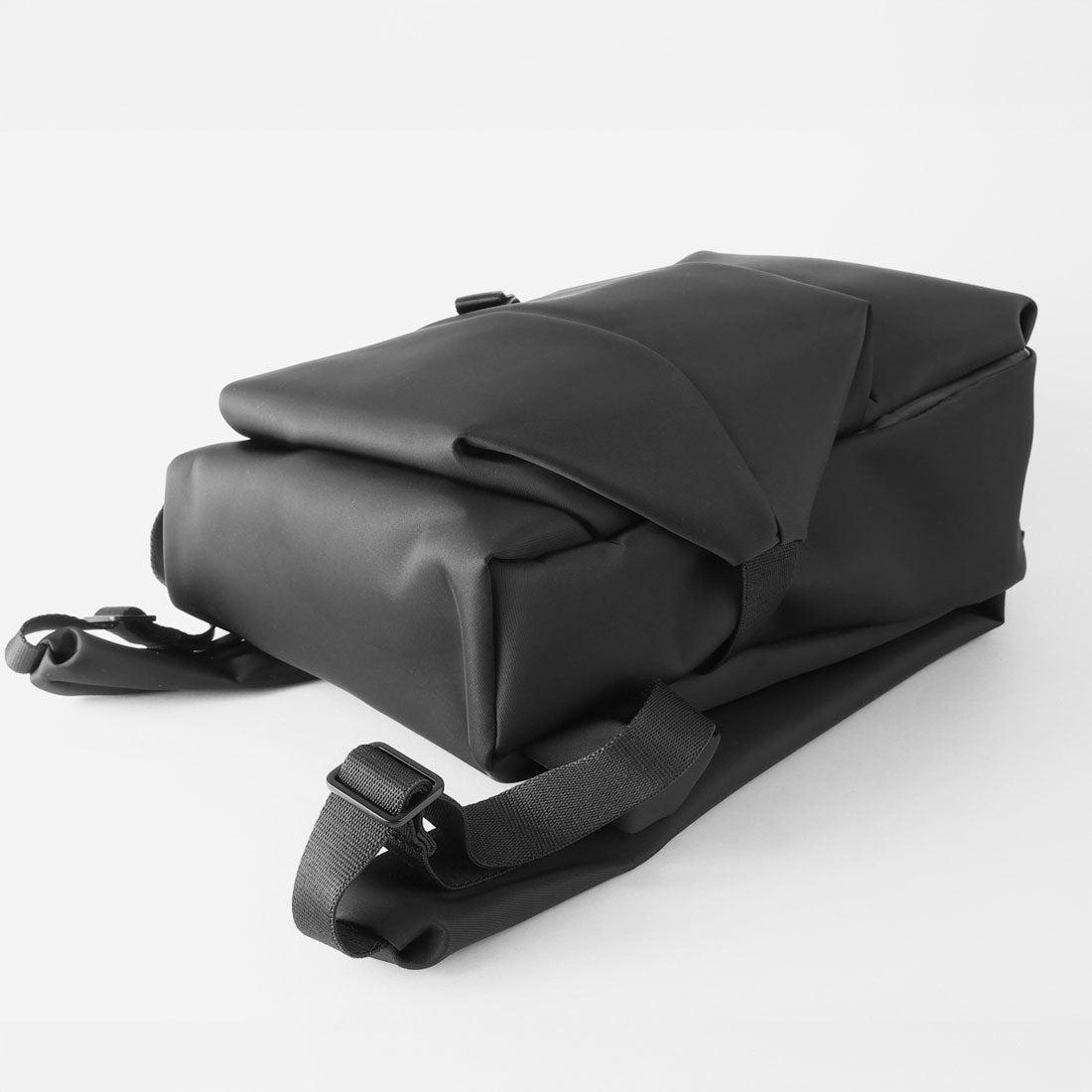 コートエシェル cote&ciel リュックサック サバ エス スリーク BACK PACK 29153 （ブラック） ブラック
