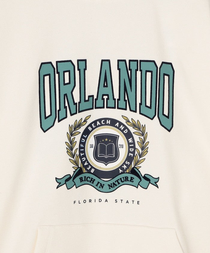 ロゴプリントカンガルーポケット裏毛スウェット