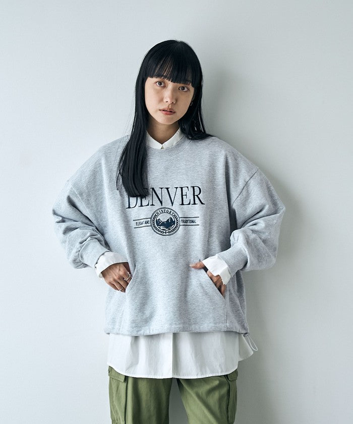 ロゴプリントカンガルーポケット裏毛スウェット