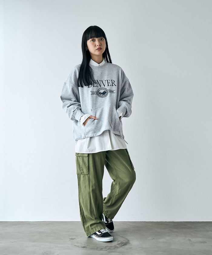 ロゴプリントカンガルーポケット裏毛スウェット