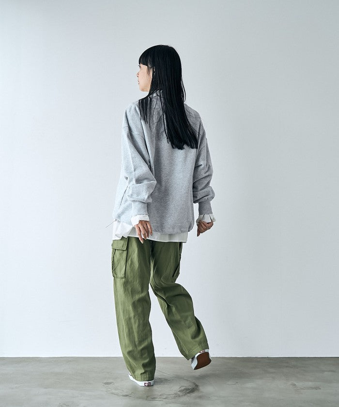 ロゴプリントカンガルーポケット裏毛スウェット