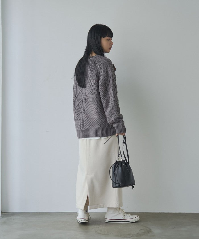 パッチワーククルーネックニット