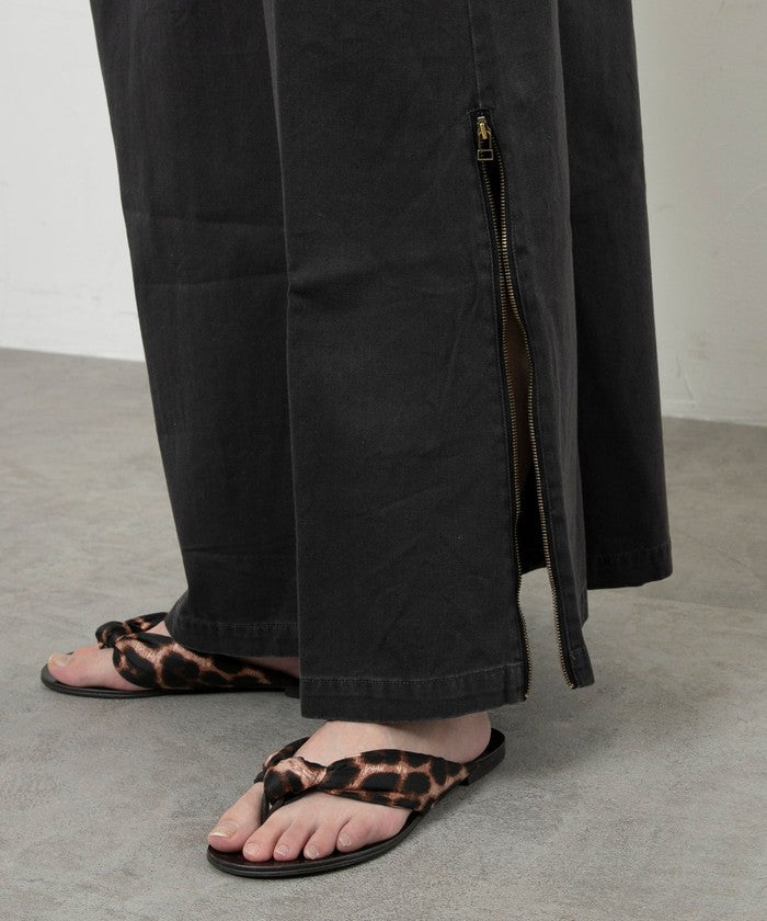 【WEB限定】Dickies（ディッキーズ）別注サイドジップジャンパースカート OFF WHITE