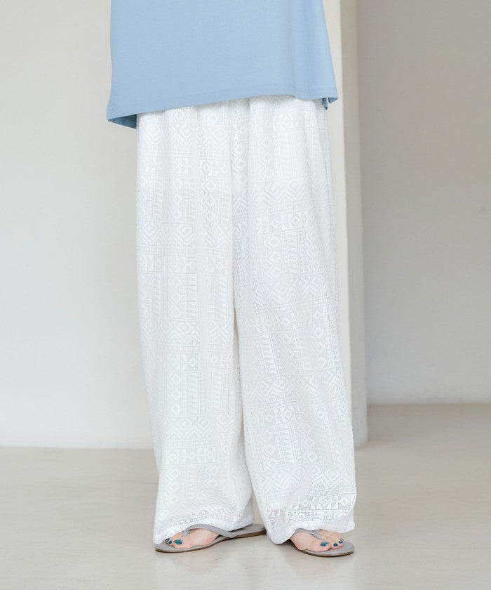 オリエンタル柄レースイージーワイドパンツ OFF WHITE