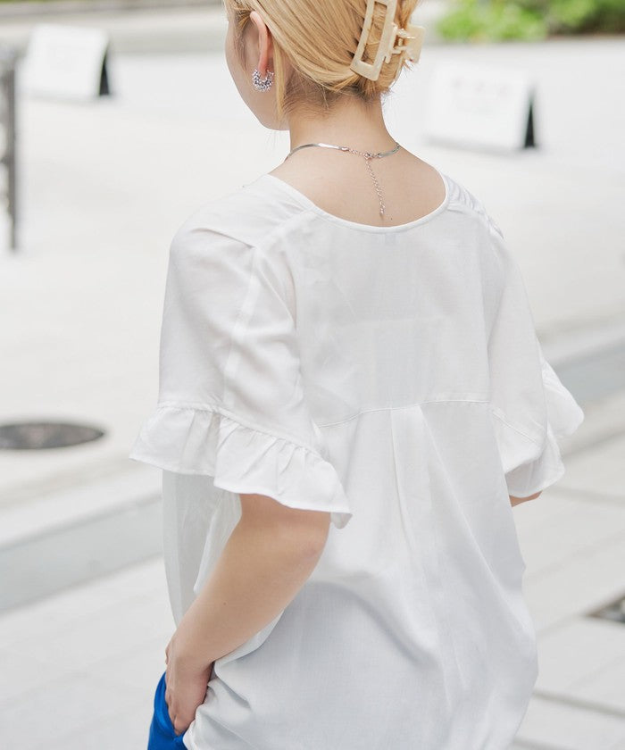 【接触冷感】袖フリルスキッパーブラウス OFF WHITE