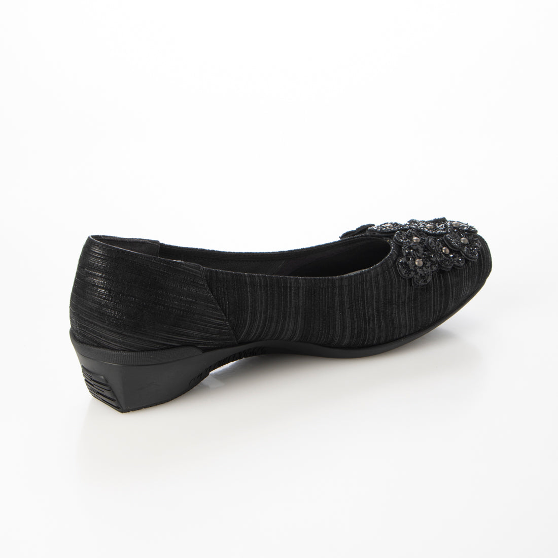 COMPOSITION Blow [Loose fit and wide width] Stylish comfort shoes with flower motif