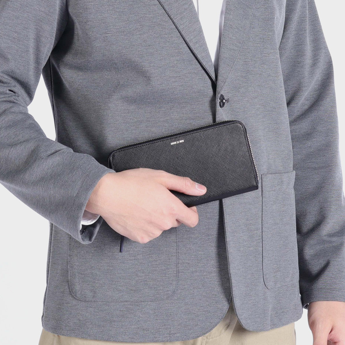 コムサメン COMME CA MEN 長財布 メンズ レディース ブランド 大容量 財布 ラウンドファスナー ロングウォレット 本革 牛革 使いやすい レザーウォレット 小銭入れあり Cole ラウンド束入れ WCM6753 （ネイビー×イエロー） ネイビー×イエロー