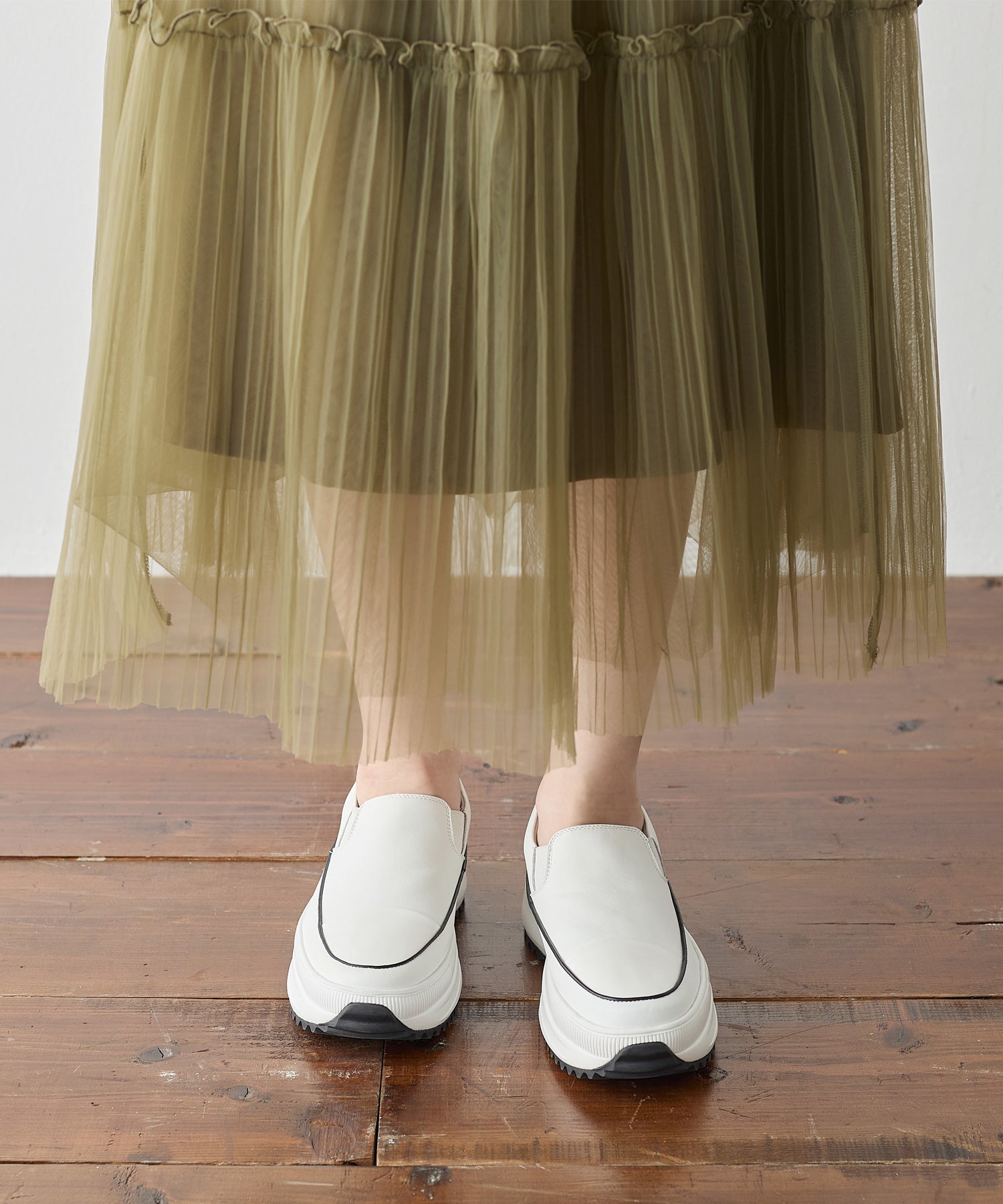 コカ COCA 軽量 厚底 ボリュームソールスリッポンスニーカー （WH） WH