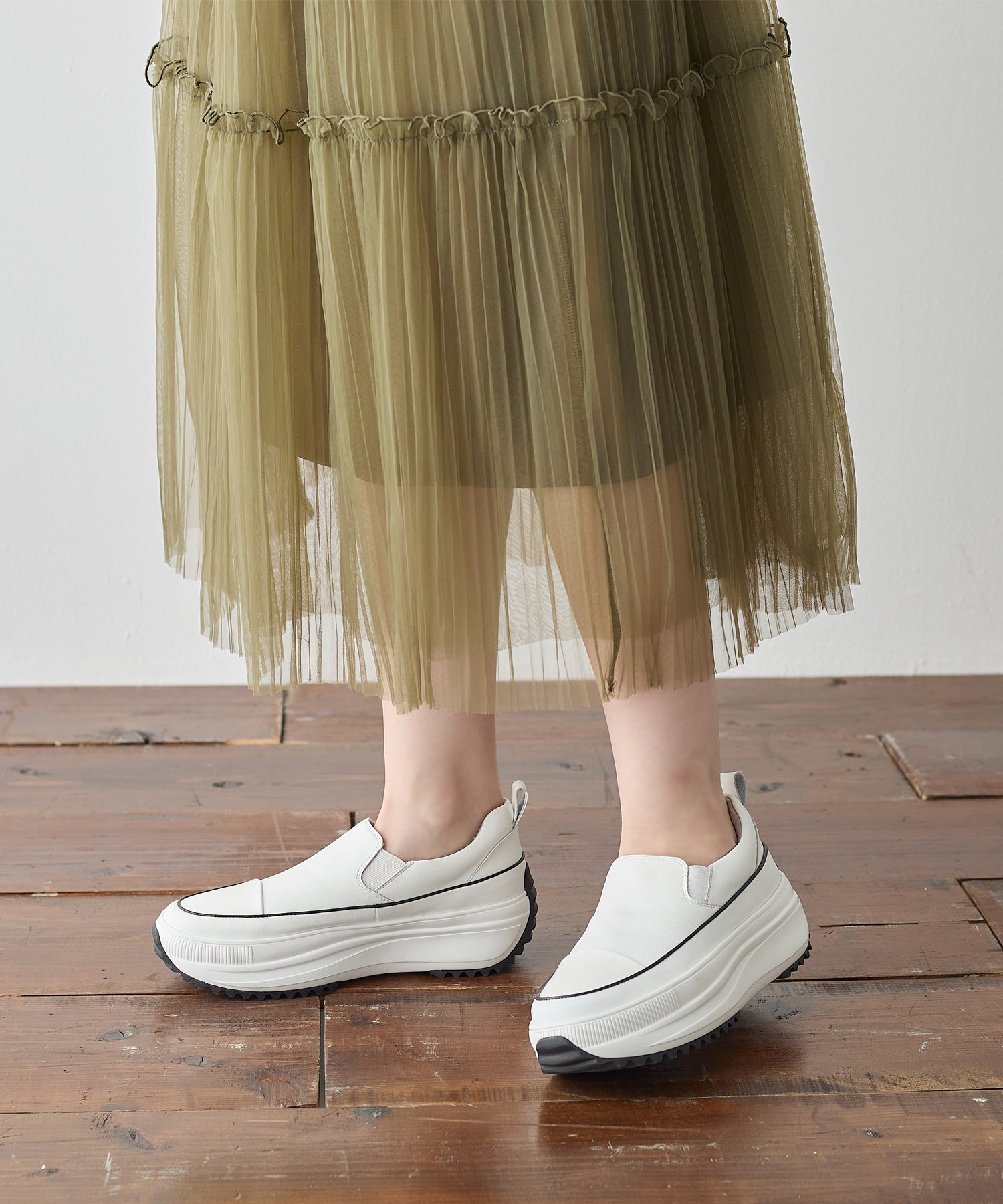 コカ COCA 軽量 厚底 ボリュームソールスリッポンスニーカー （WH） WH