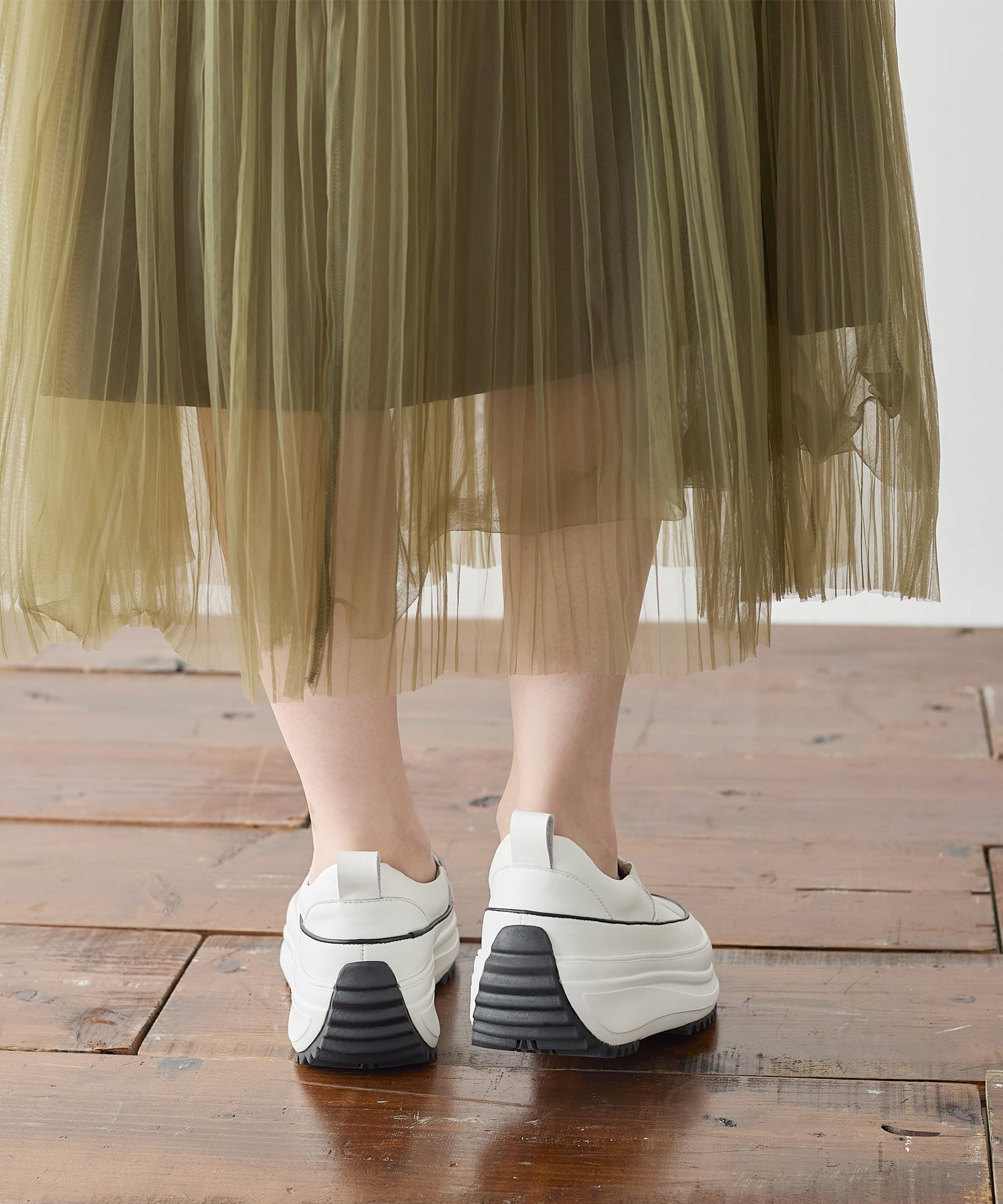 コカ COCA 軽量 厚底 ボリュームソールスリッポンスニーカー （WH） WH